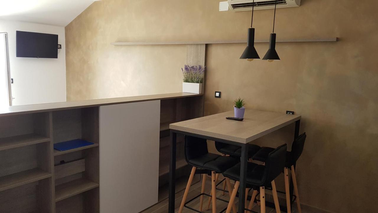 Premium Appartments Suha Punta Kampor ภายนอก รูปภาพ