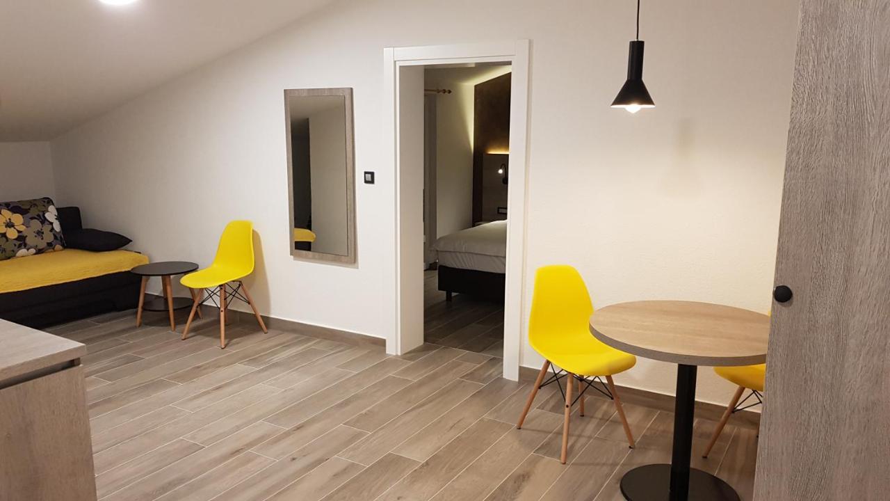 Premium Appartments Suha Punta Kampor ภายนอก รูปภาพ