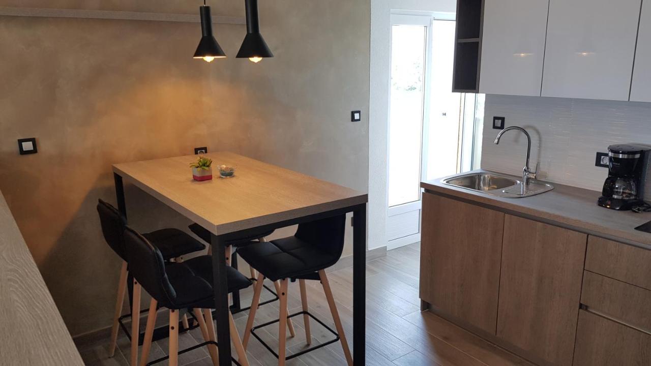 Premium Appartments Suha Punta Kampor ภายนอก รูปภาพ